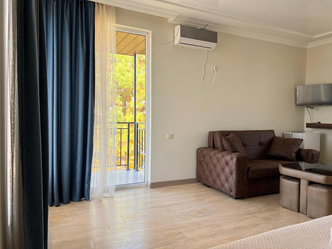 فندق Gt House باتومي المظهر الخارجي الصورة